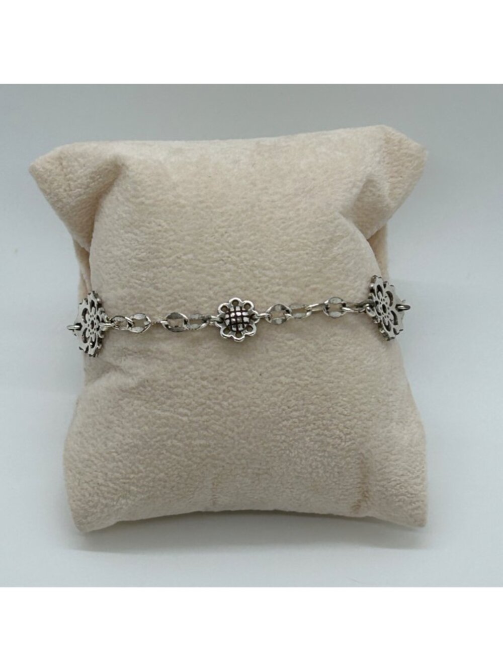 Brighton Bloomingale Silver Tone Bracelet Anklet Flower Heart Clasp Adjustable - Picture 9 of 10